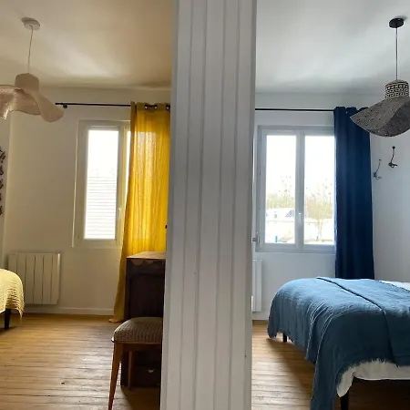 펜션 Charming House With His Lovely Garden And Parking 베르네
